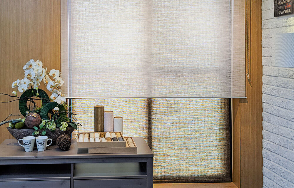 paper weaving fabrics applied to the blinds and shades