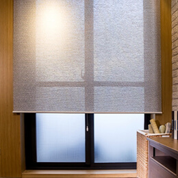 Customized or standard roller blinds, what should I choose?